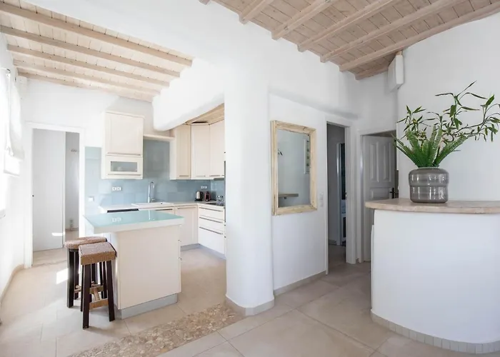 Pursue Your Day Dreams Ornos (Mykonos)